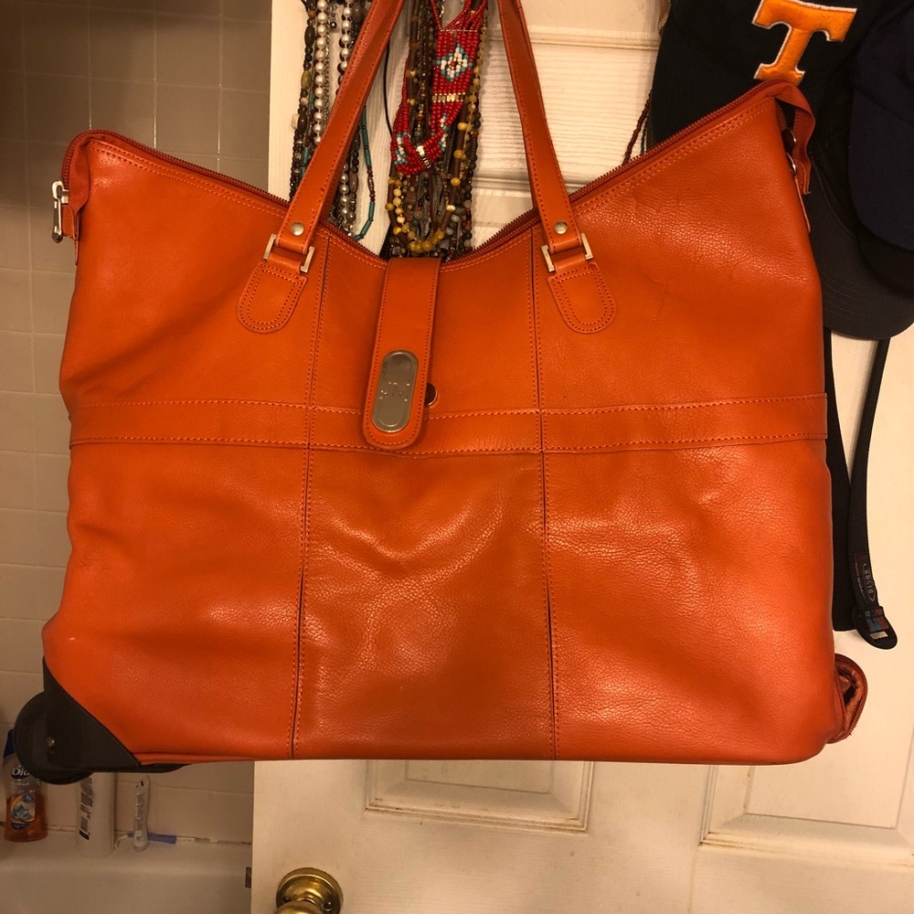 Joy Mangano XL wheeled weekender bag